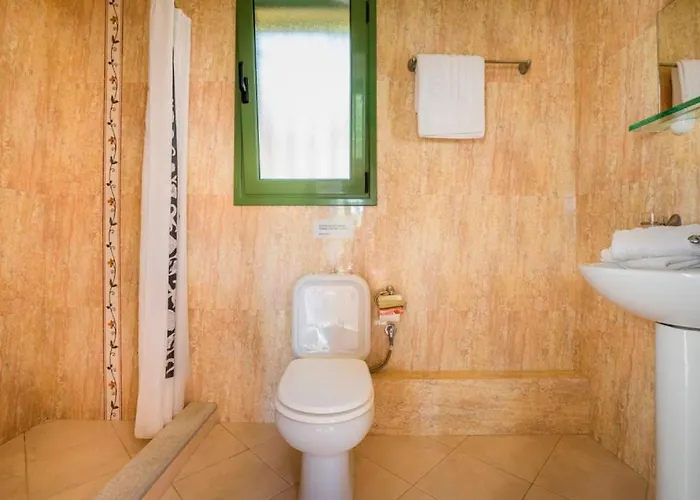 Okeanis & Adults Only Apartment