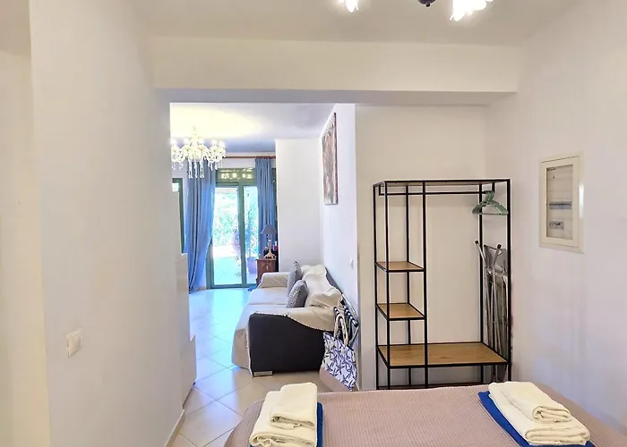 Apartment Okeanis & Adults Only Katelios